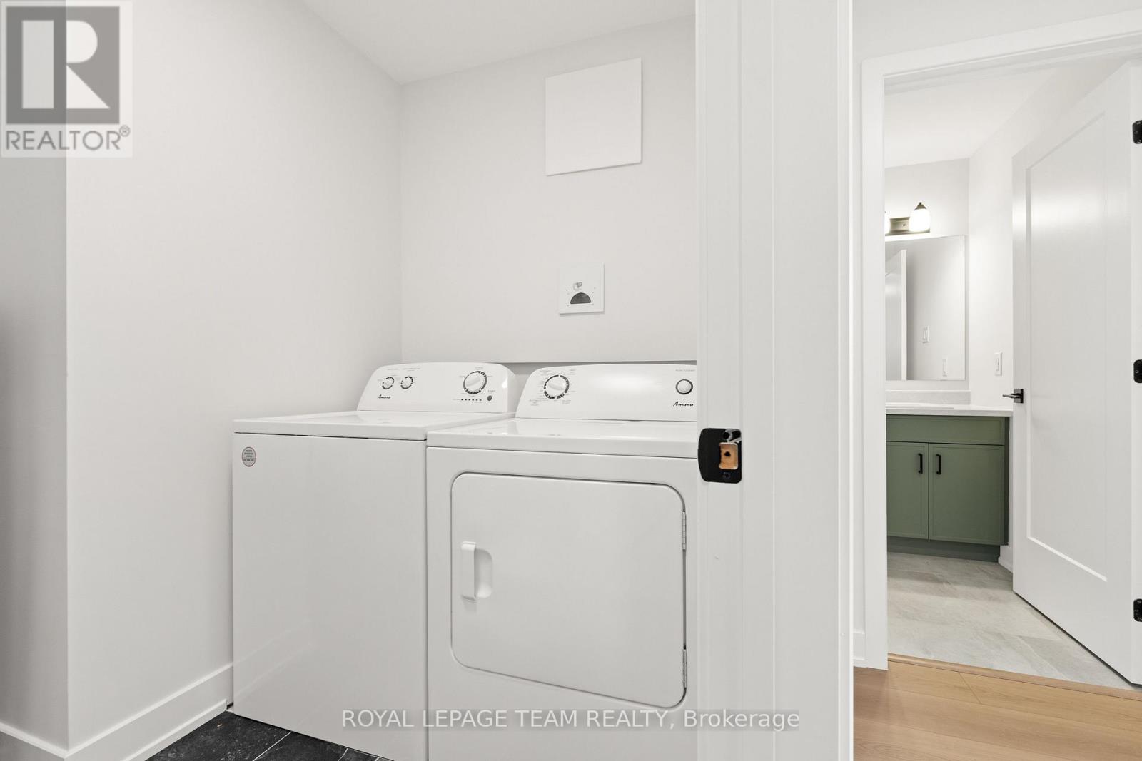 201-203 Teskey Street, Mississippi Mills, Ontario  K0A 1A0 - Photo 32 - X12415585