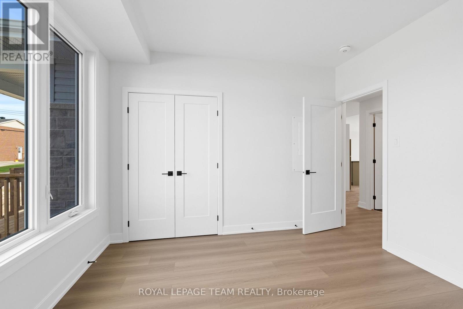 201-203 Teskey Street, Mississippi Mills, Ontario  K0A 1A0 - Photo 30 - X12415585