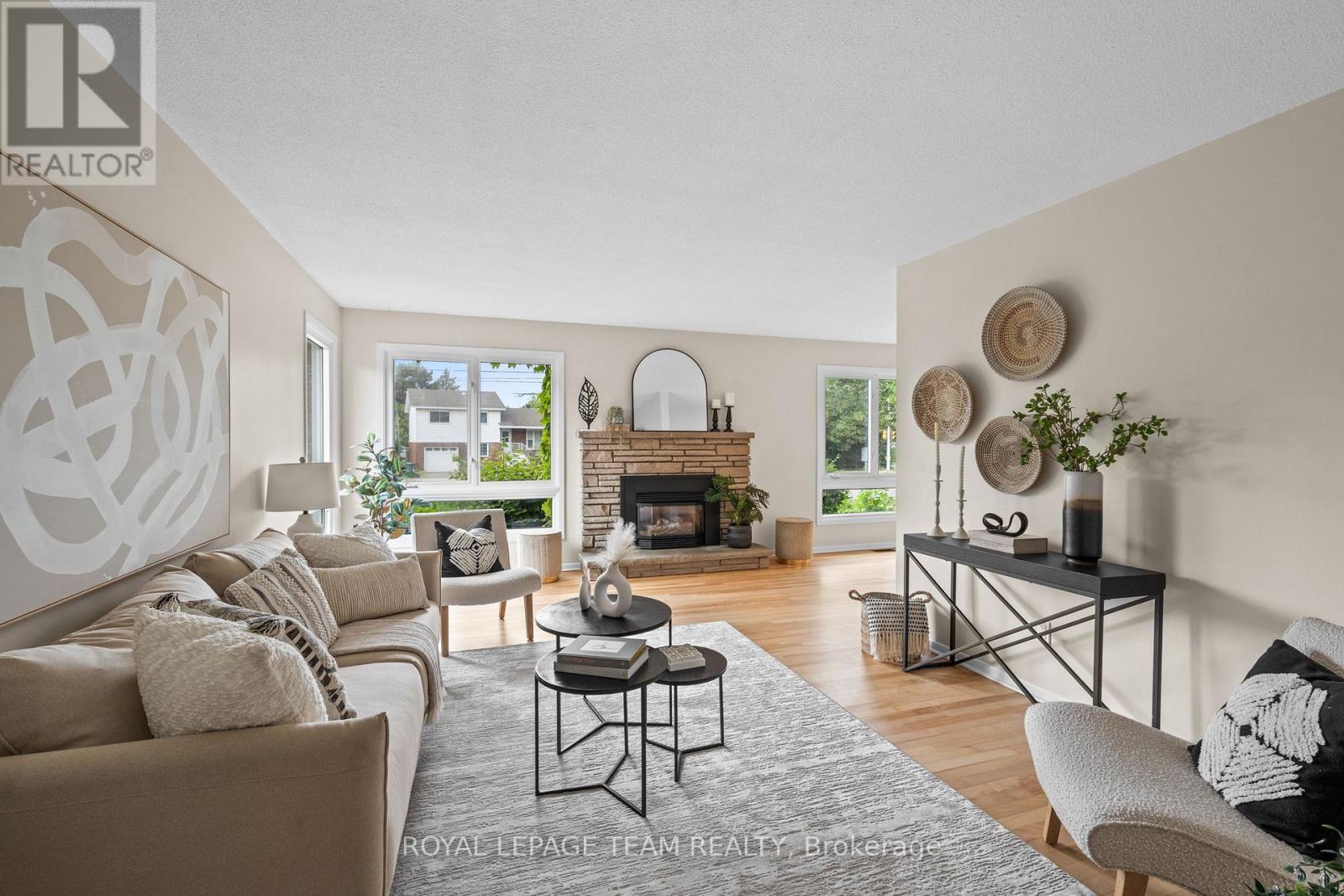 968 Walkley Road, Ottawa, Ontario  K1V 6R3 - Photo 6 - X12468902