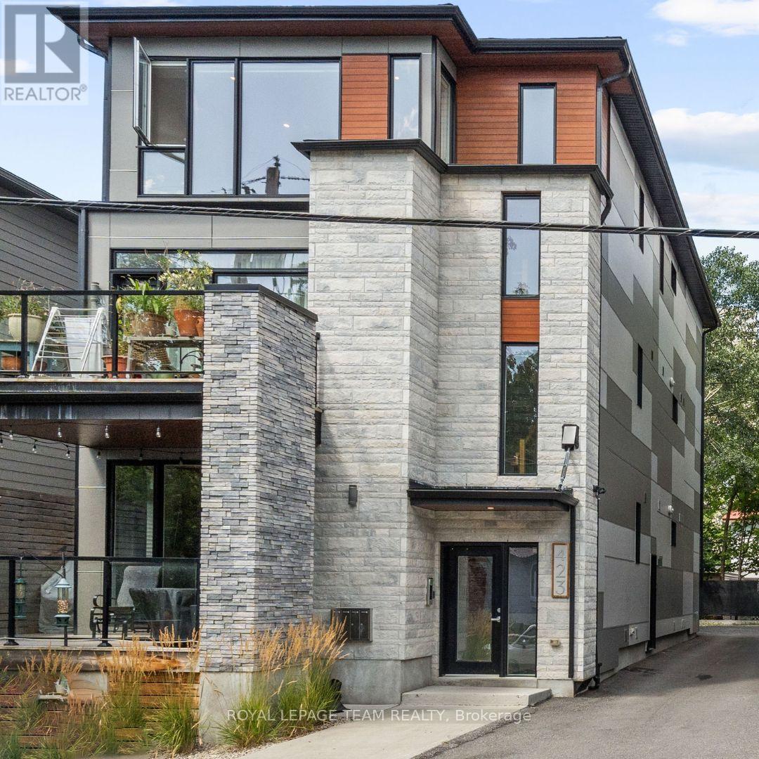 D - 423 RAVENHILL AVENUE, Ottawa, Ontario