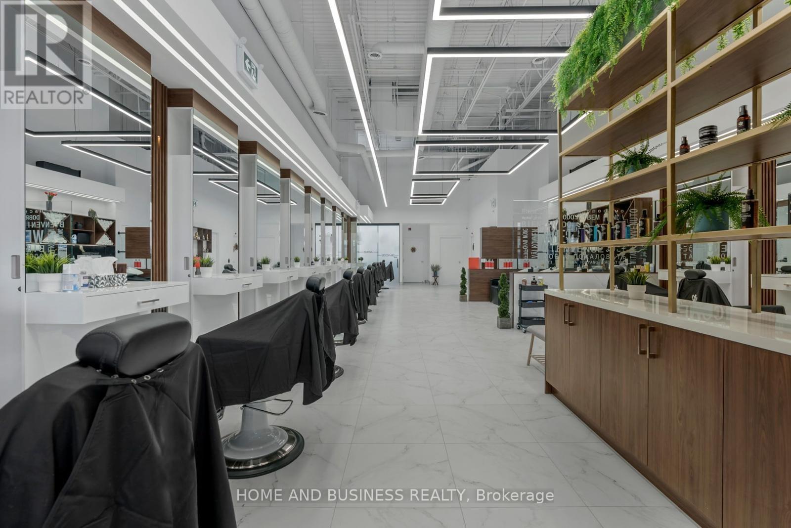 270 - 11 Disera Drive, Vaughan, Ontario  L4J 0A7 - Photo 12 - N12637212