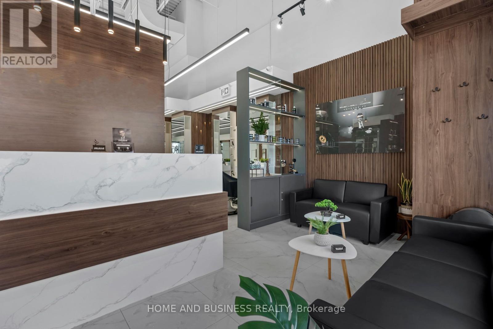 270 - 11 Disera Drive, Vaughan, Ontario  L4J 0A7 - Photo 6 - N12637212