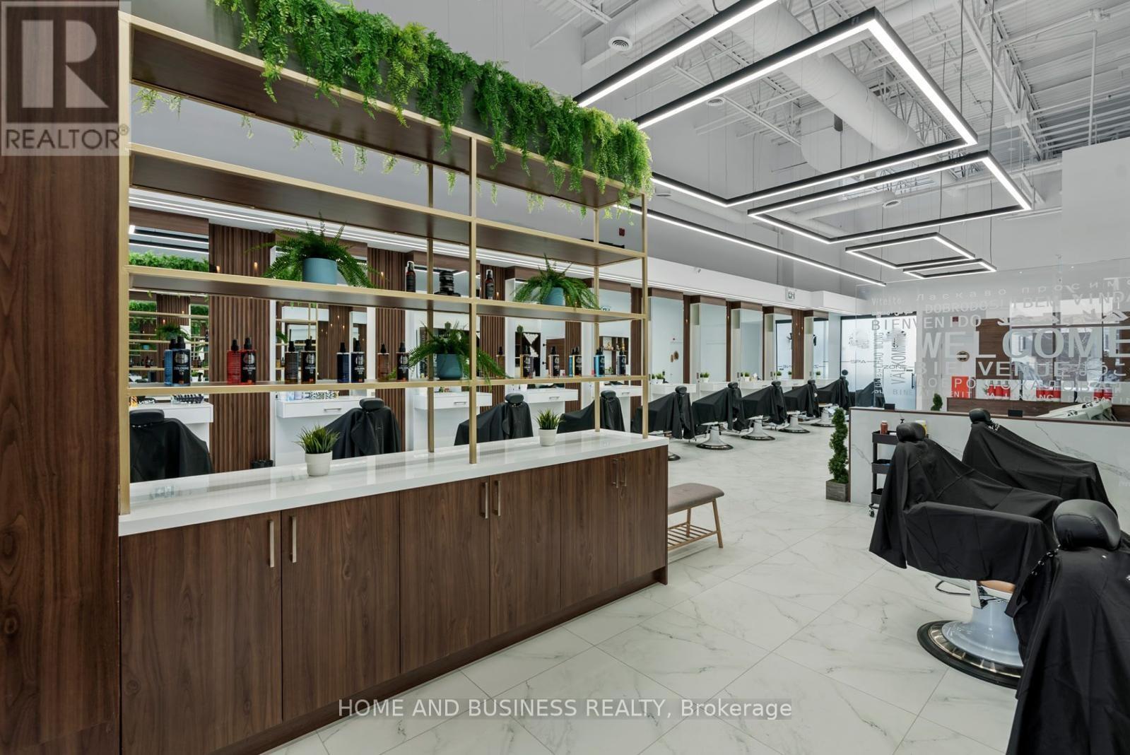 270 - 11 Disera Drive, Vaughan, Ontario  L4J 0A7 - Photo 9 - N12637212