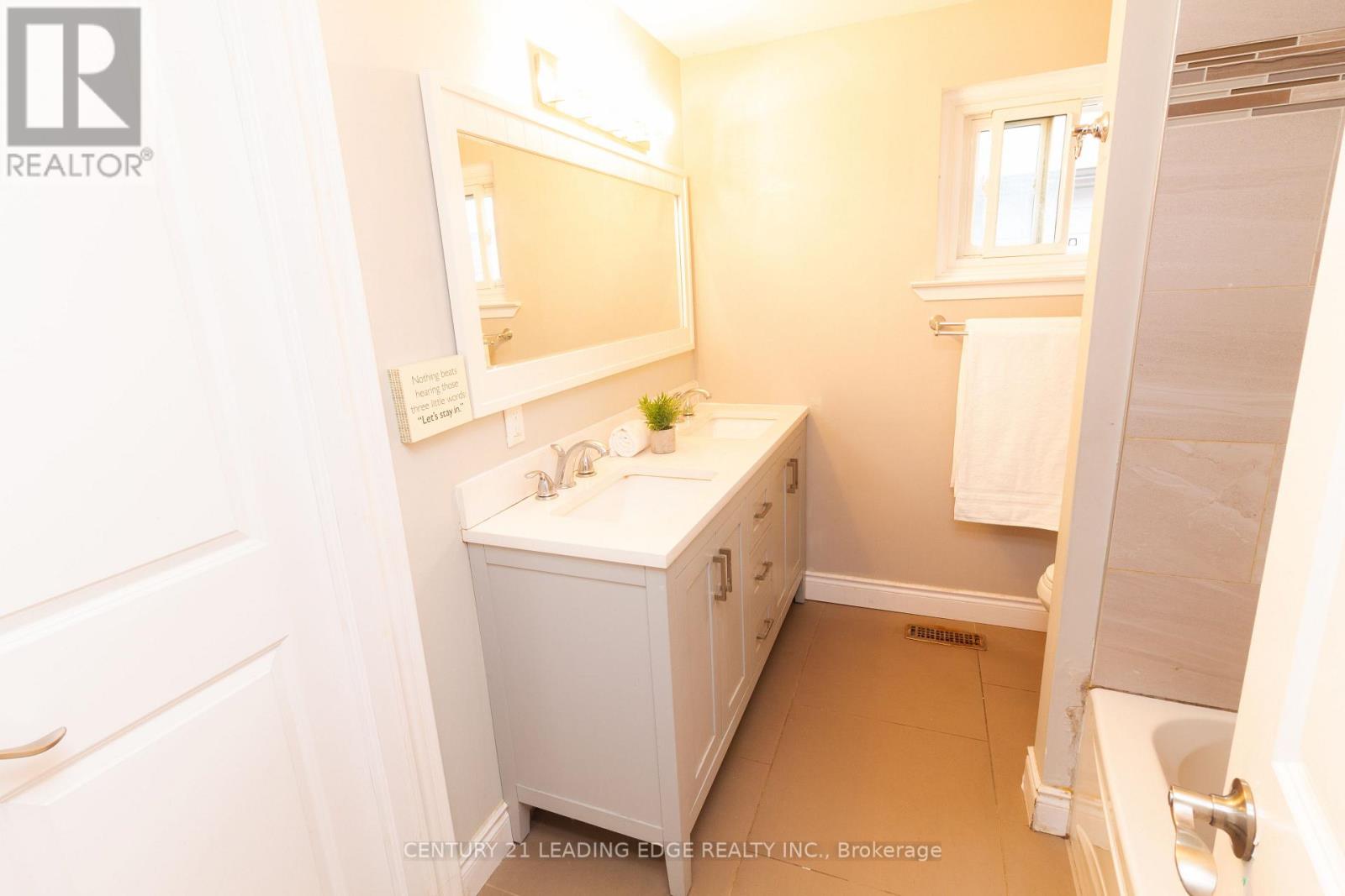 69 Calais Street, Whitby, Ontario  L1N 5M3 - Photo 21 - E12586634