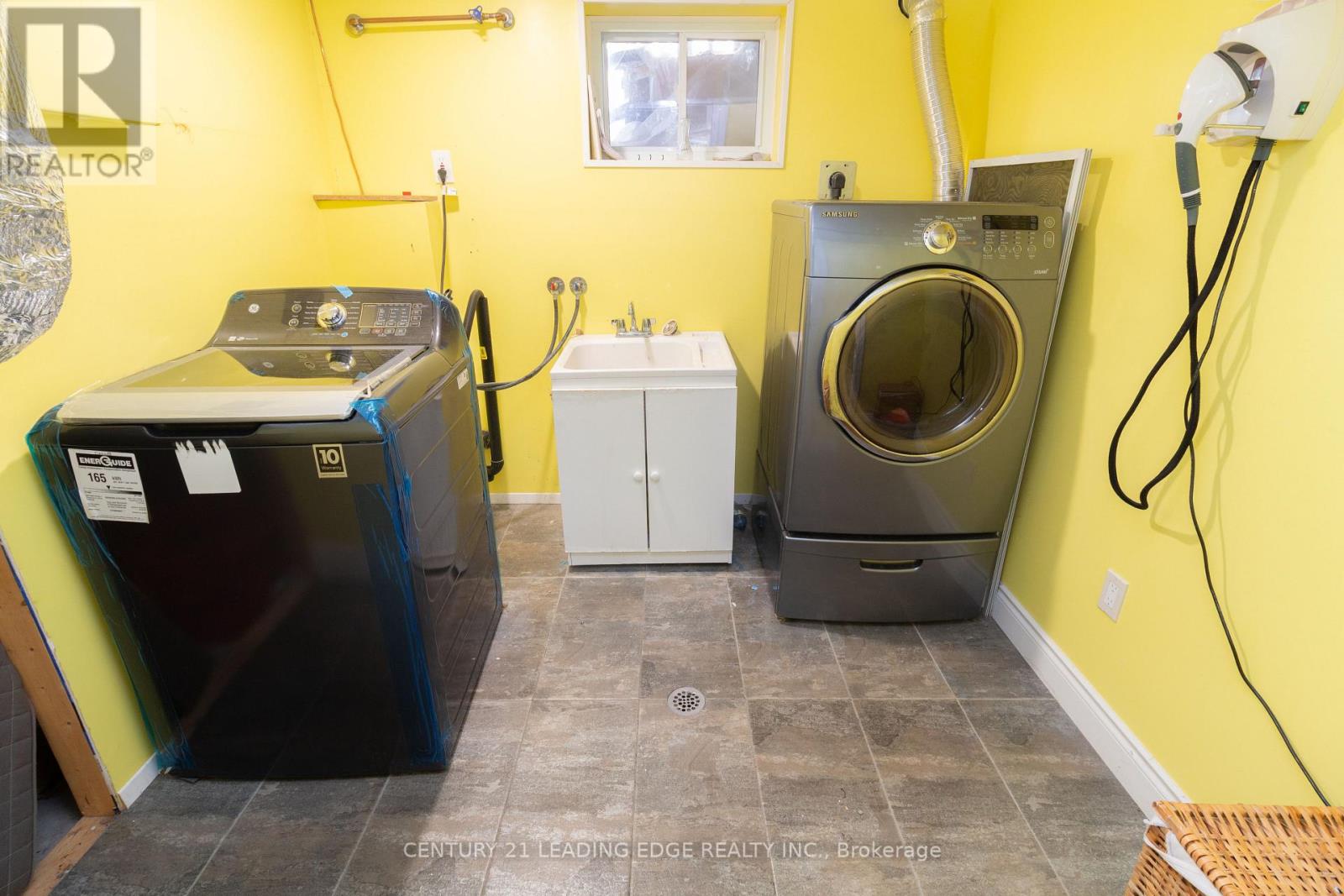 69 Calais Street, Whitby, Ontario  L1N 5M3 - Photo 25 - E12586634