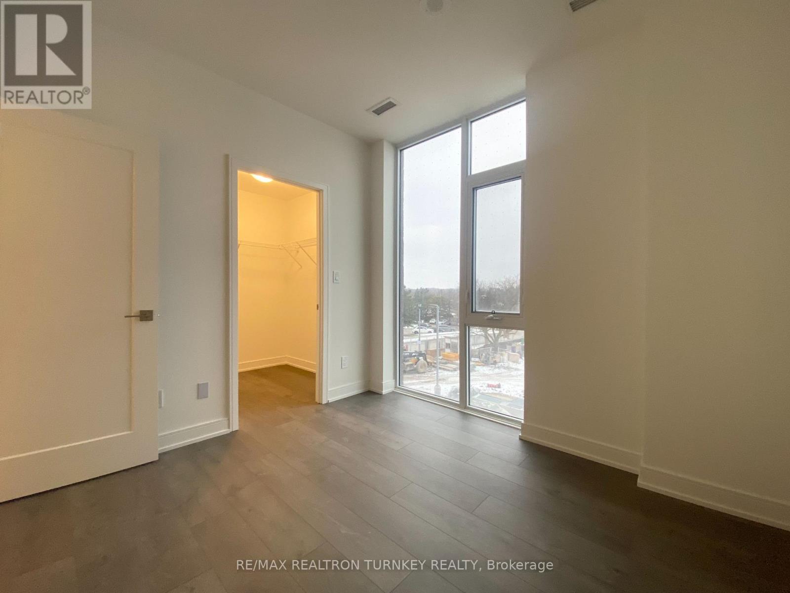 305 - 705 Davis Drive, Newmarket, Ontario  L3Y 0J1 - Photo 16 - N12602288