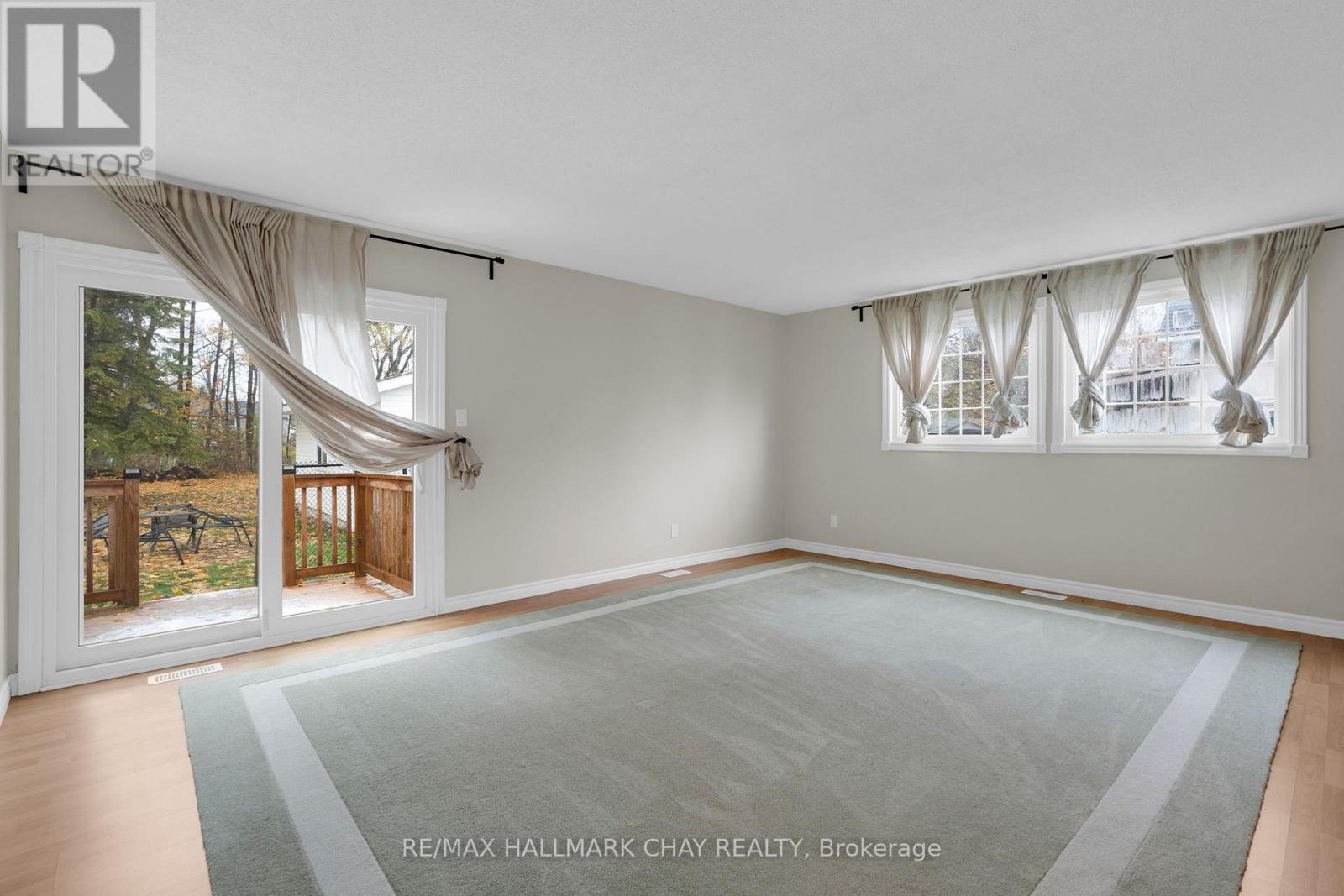 380 Gill Street, Orillia, Ontario  L3V 4K6 - Photo 6 - S12637152