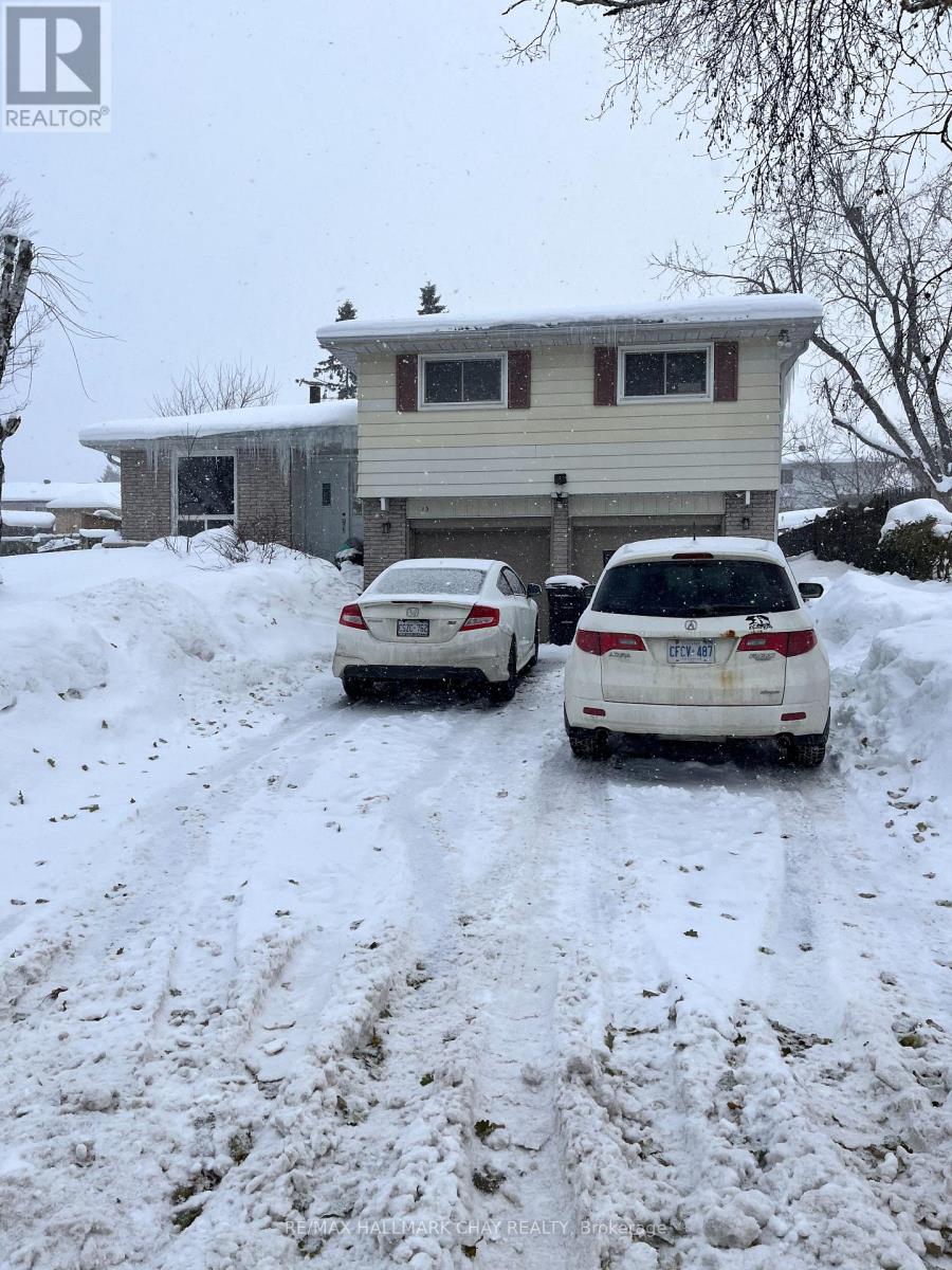 13 Jane Crescent, Barrie (Allandale Heights), Ontario  L4N 3T7 - Photo 2 - S12637244