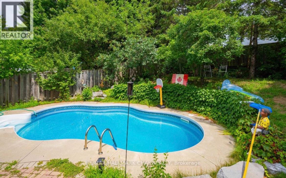 13 Jane Crescent, Barrie (Allandale Heights), Ontario  L4N 3T7 - Photo 8 - S12637244