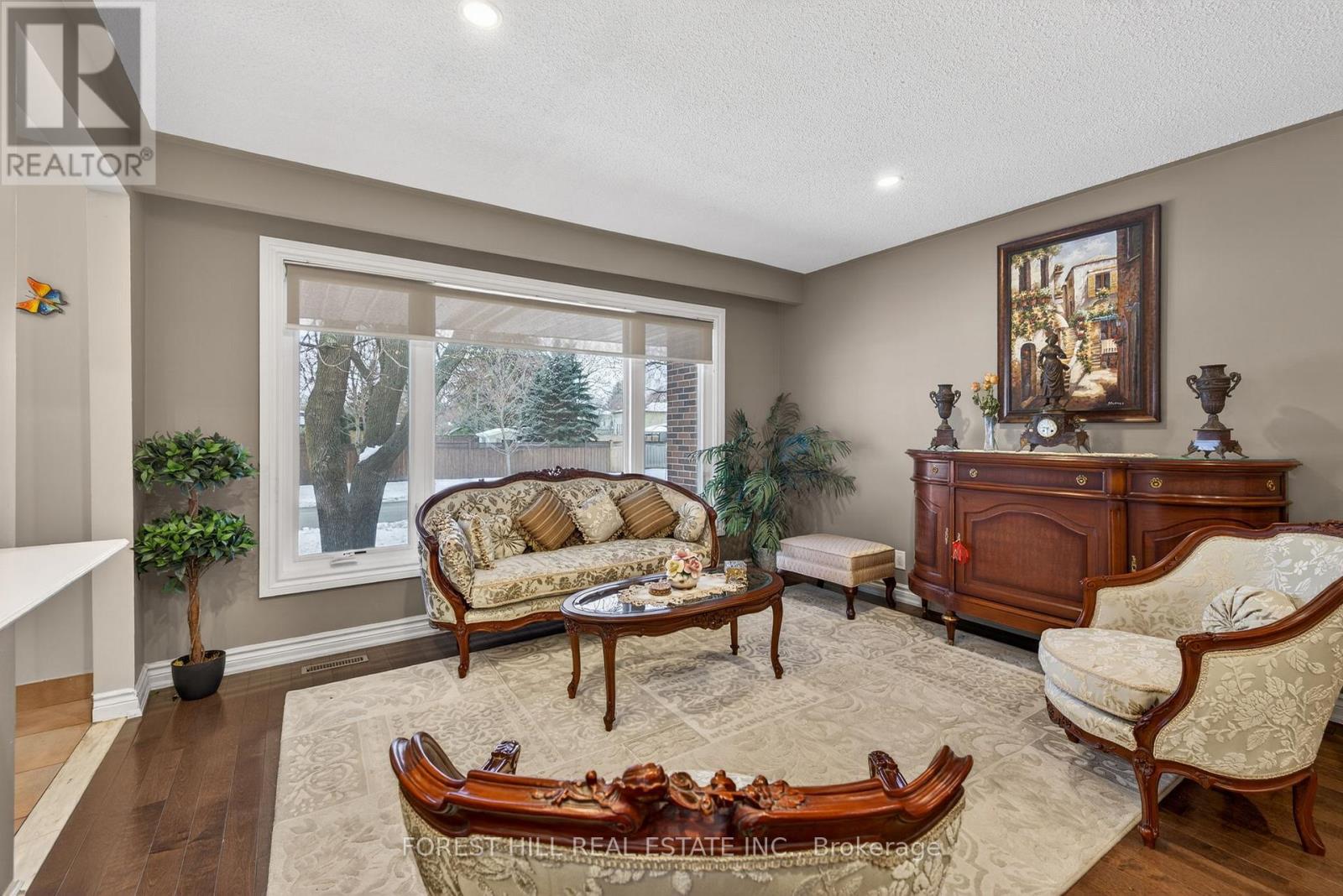 163 Birchlawn Road, Caledon, Ontario  L7E 3W3 - Photo 6 - W12599722