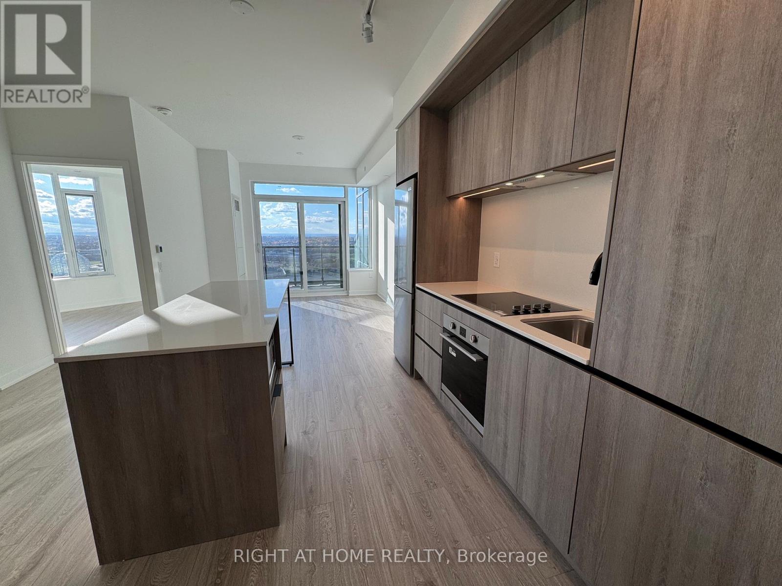 1906 - 2495 Eglinton Avenue W, Mississauga, Ontario  L5M 2T2 - Photo 13 - W12498534