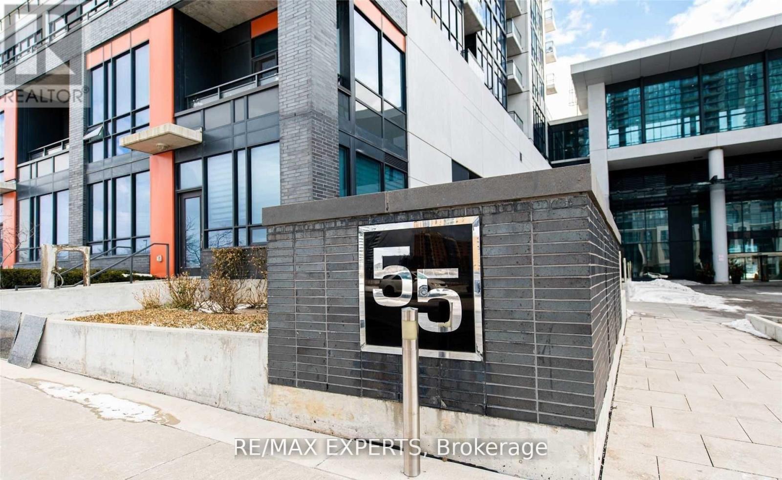 311 - 55 Eglinton Avenue W, Mississauga, Ontario  L5R 0E4 - Photo 5 - W12637186