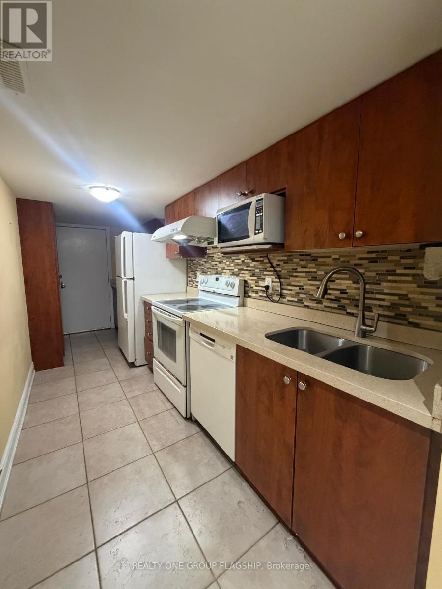 5283 Pedalina Drive, Mississauga, Ontario  L4Z 4K4 - Photo 12 - W12637254