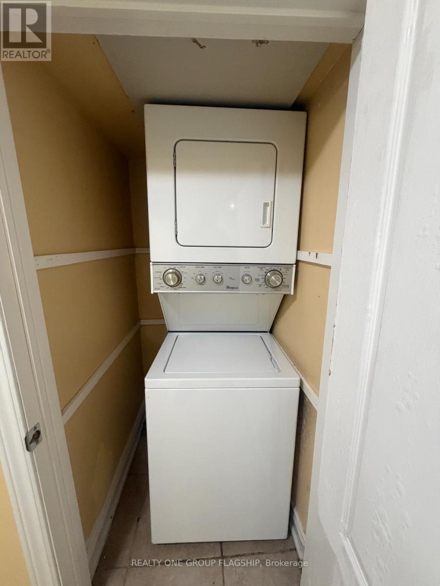 5283 Pedalina Drive, Mississauga, Ontario  L4Z 4K4 - Photo 15 - W12637254