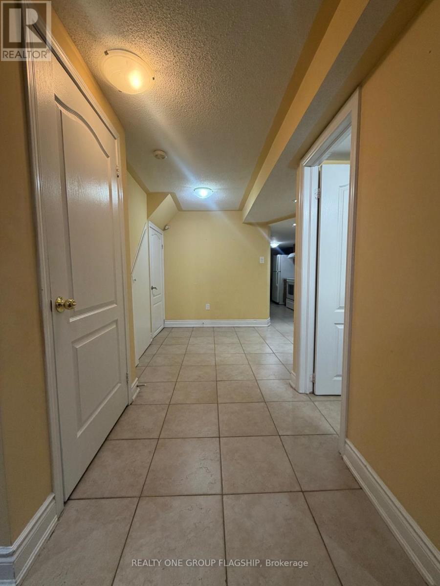 5283 Pedalina Drive, Mississauga, Ontario  L4Z 4K4 - Photo 9 - W12637254