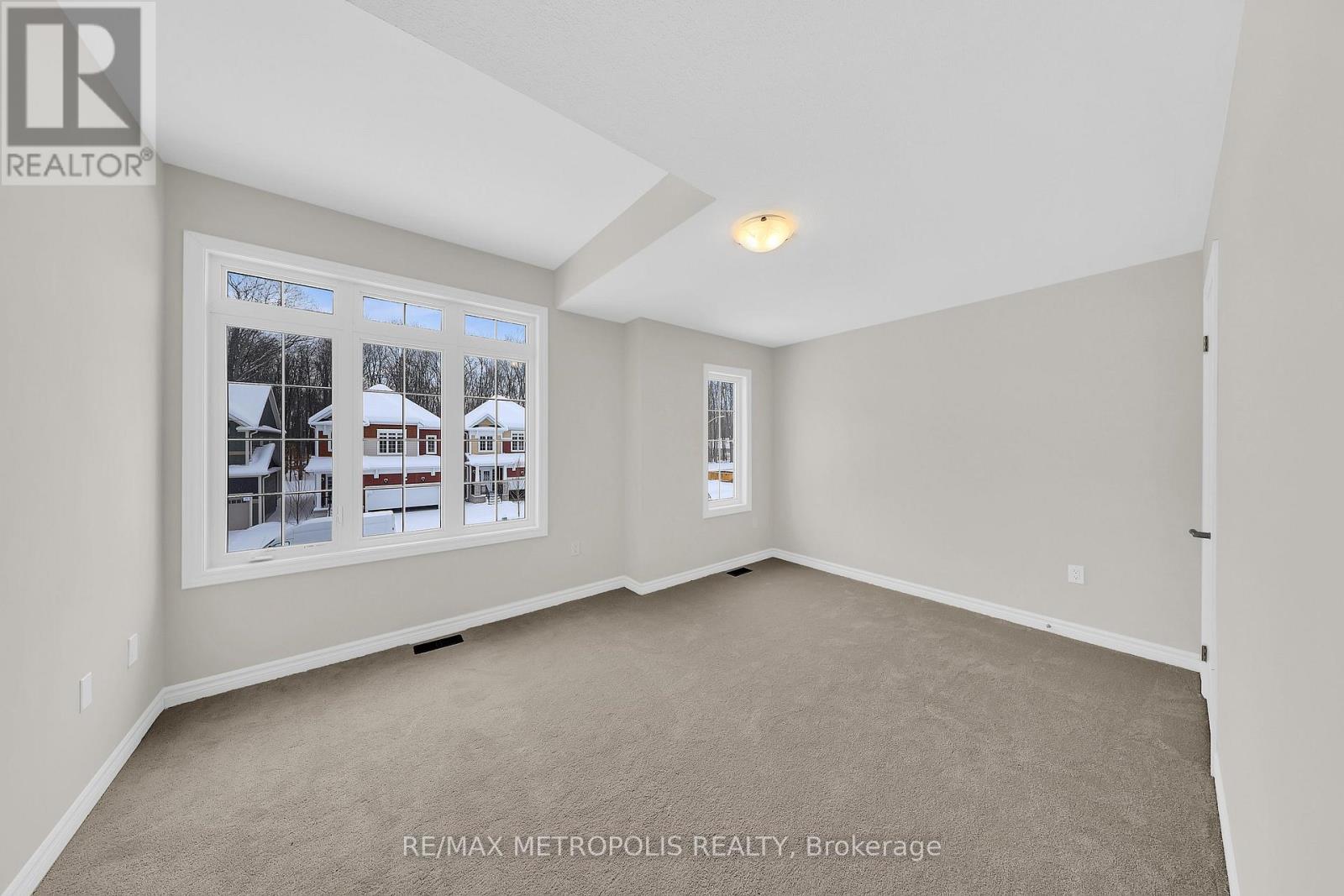 120 Mceachern Lane, Gravenhurst, Ontario  P1P 0H8 - Photo 26 - X12637234