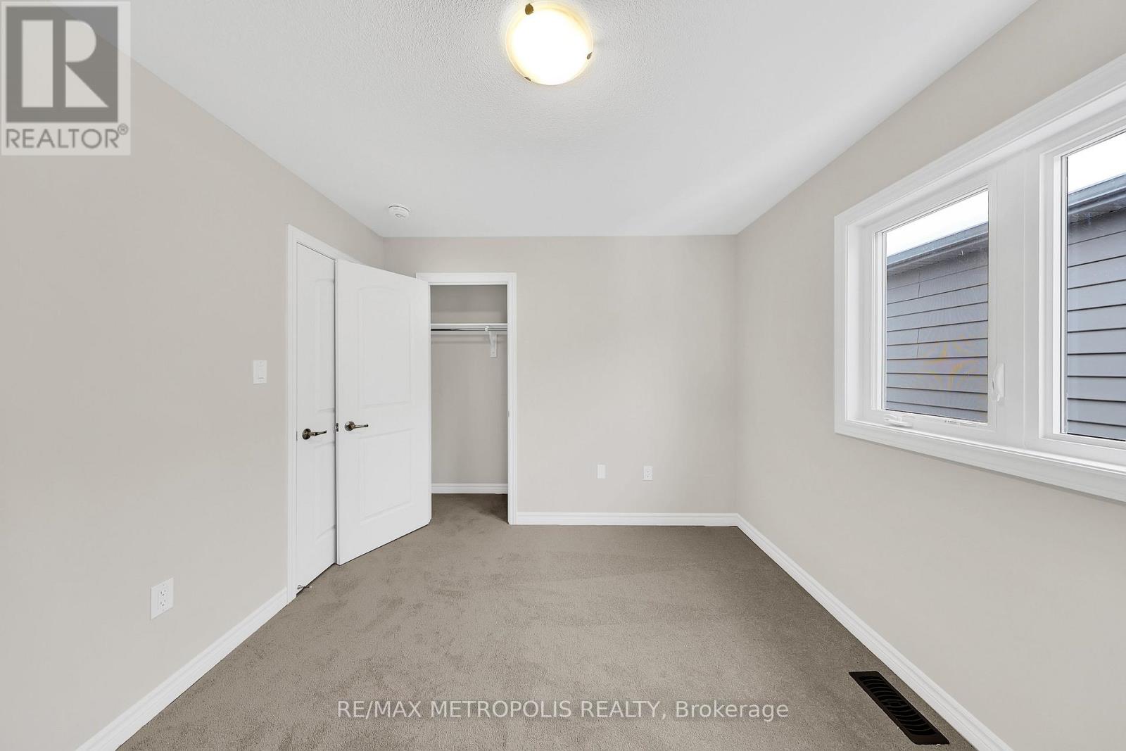 120 Mceachern Lane, Gravenhurst, Ontario  P1P 0H8 - Photo 29 - X12637234