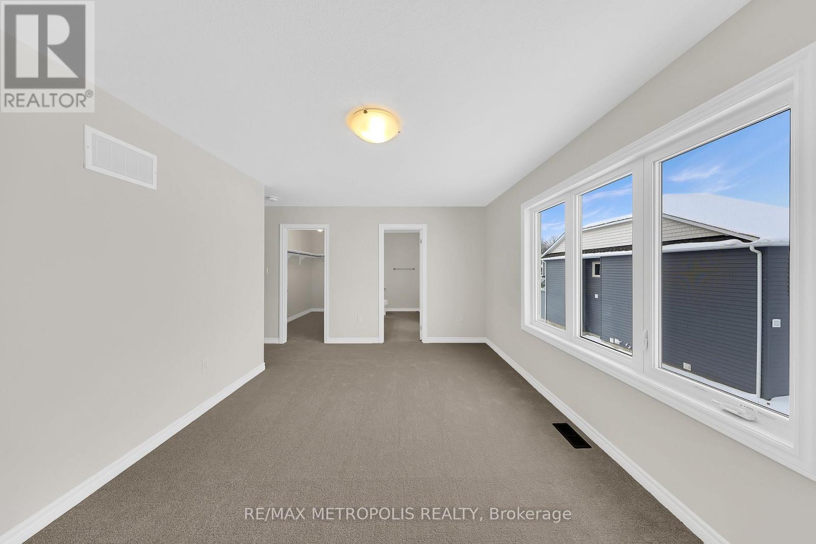 120 Mceachern Lane, Gravenhurst, Ontario  P1P 0H8 - Photo 34 - X12637234