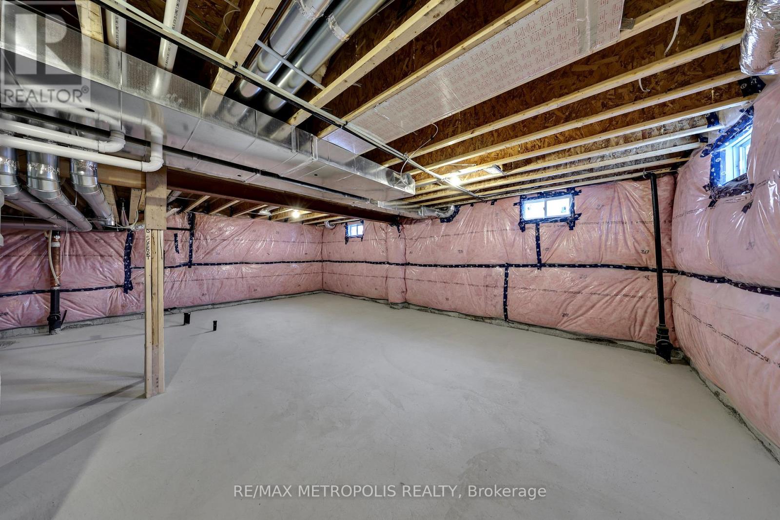 120 Mceachern Lane, Gravenhurst, Ontario  P1P 0H8 - Photo 38 - X12637234