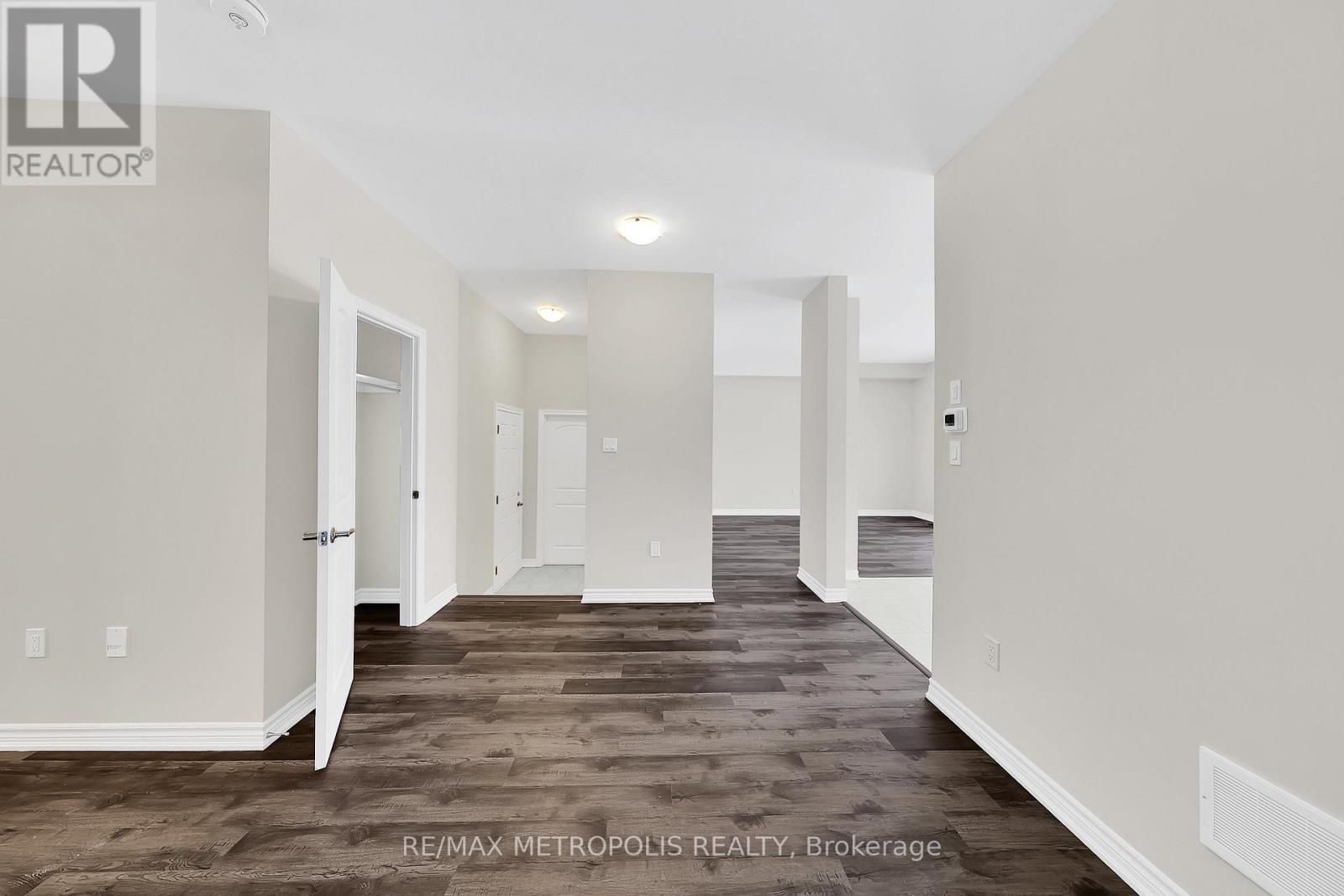 120 Mceachern Lane, Gravenhurst, Ontario  P1P 0H8 - Photo 7 - X12637234