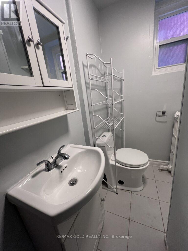 1 - 959 Main Street E, Hamilton, Ontario  L8M 1N1 - Photo 9 - X12637252