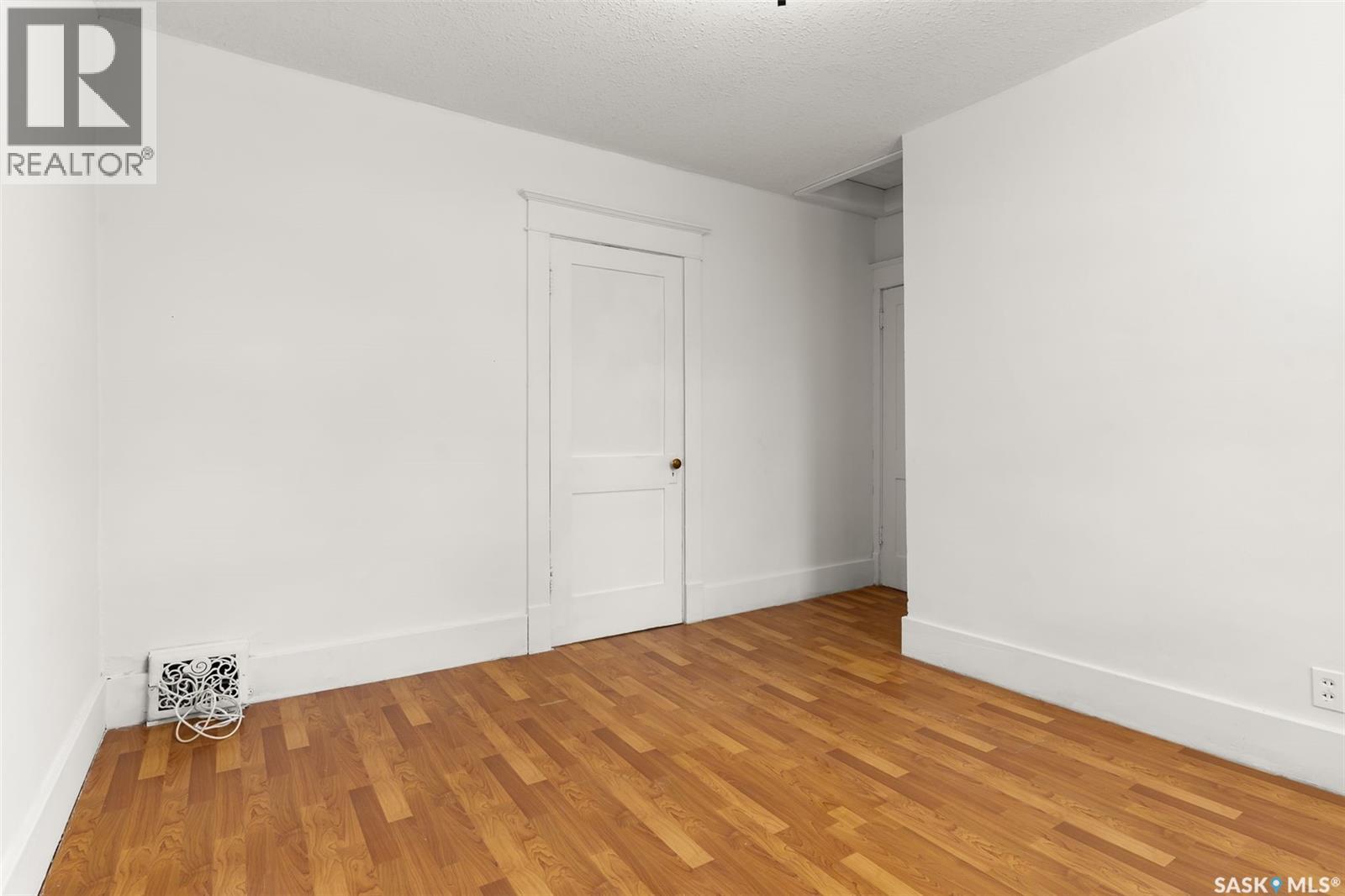 1357 Elphinstone Street, Regina, Saskatchewan  S4T 3M5 - Photo 19 - SK015739