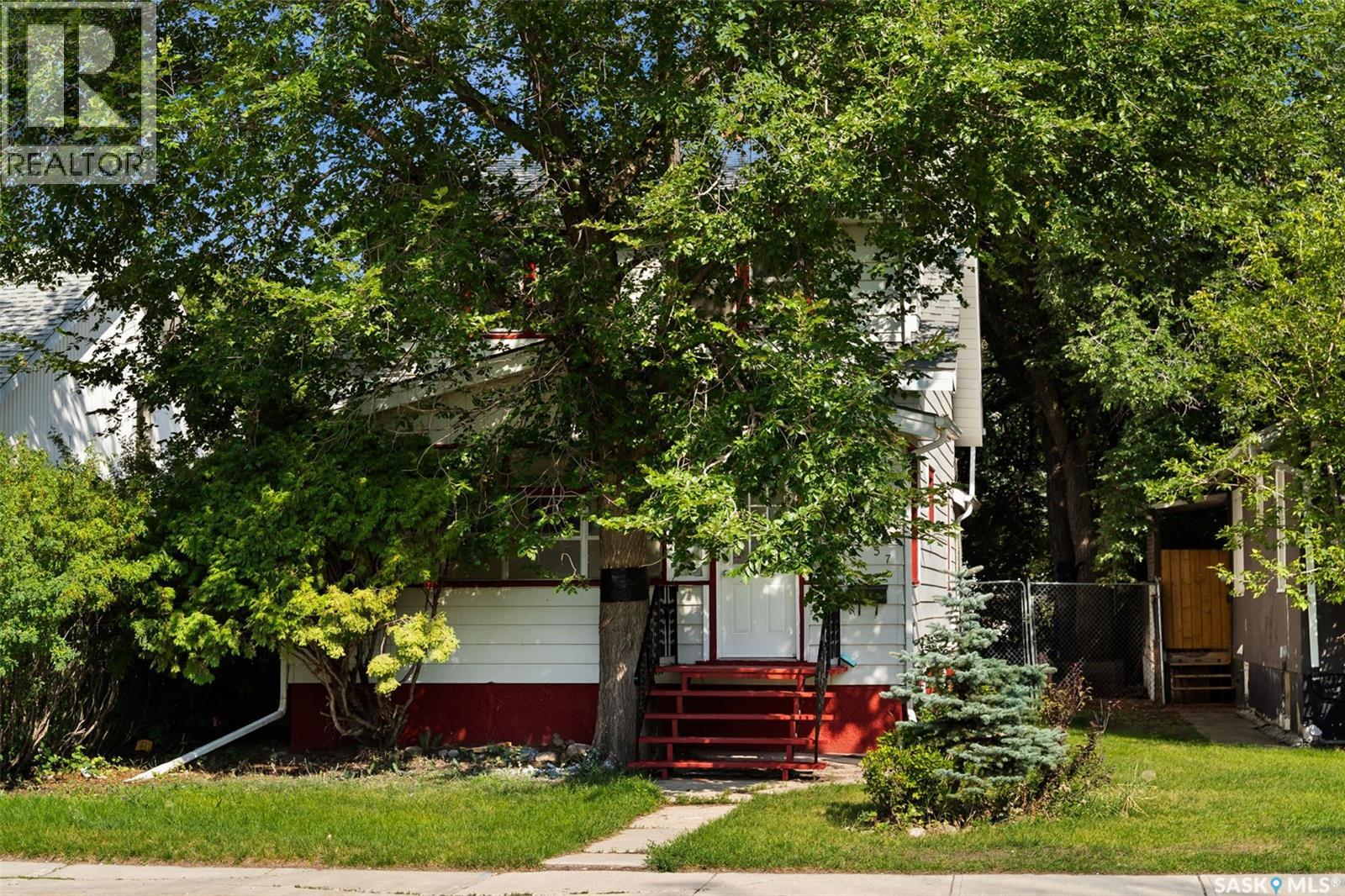 1357 Elphinstone Street, Regina, Saskatchewan  S4T 3M5 - Photo 35 - SK015739