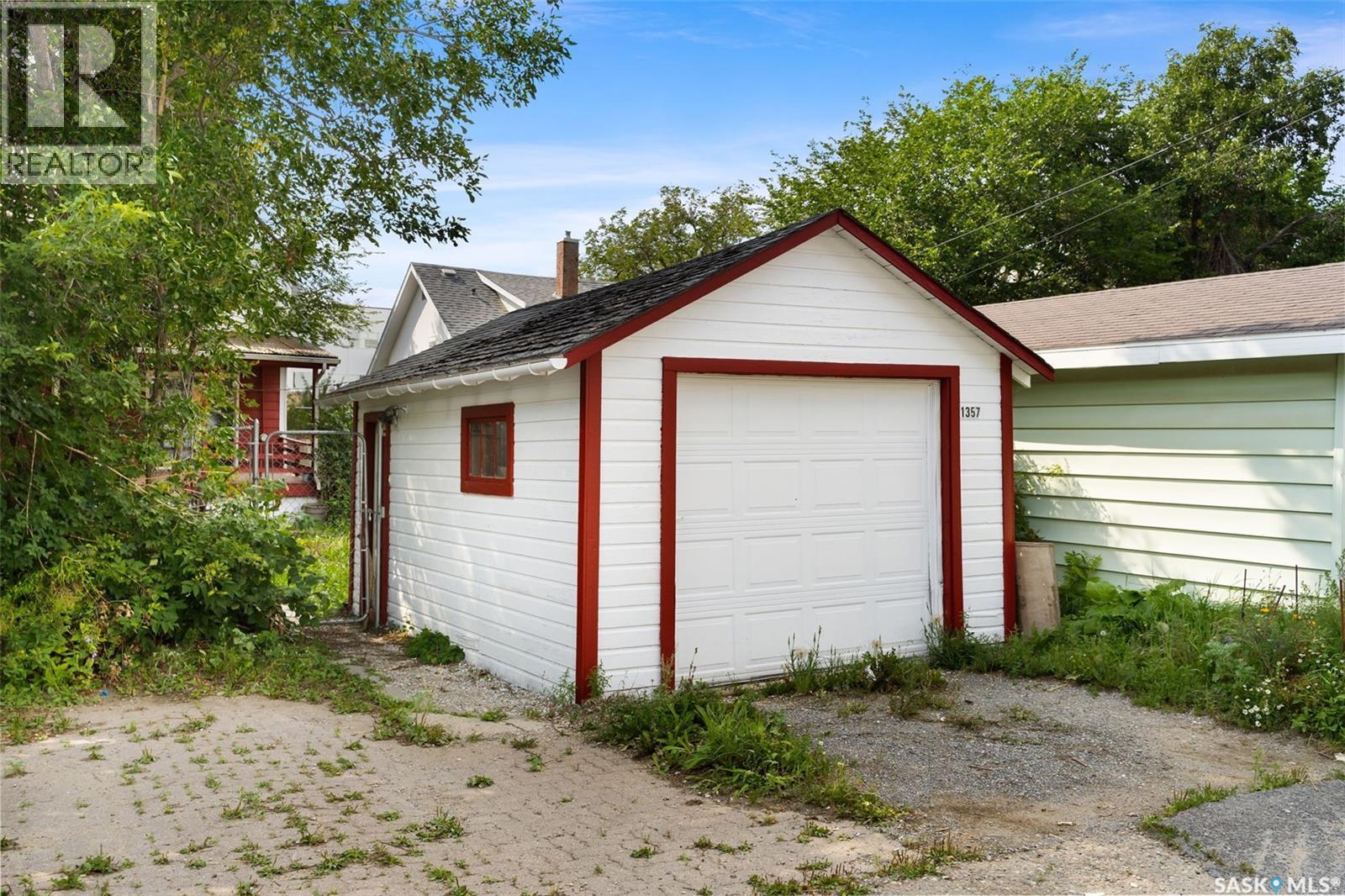 1357 Elphinstone Street, Regina, Saskatchewan  S4T 3M5 - Photo 34 - SK015739