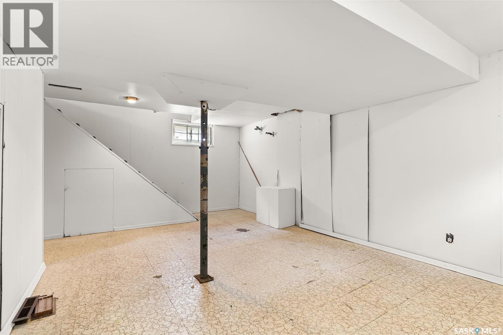 1357 Elphinstone Street, Regina, Saskatchewan  S4T 3M5 - Photo 25 - SK015739