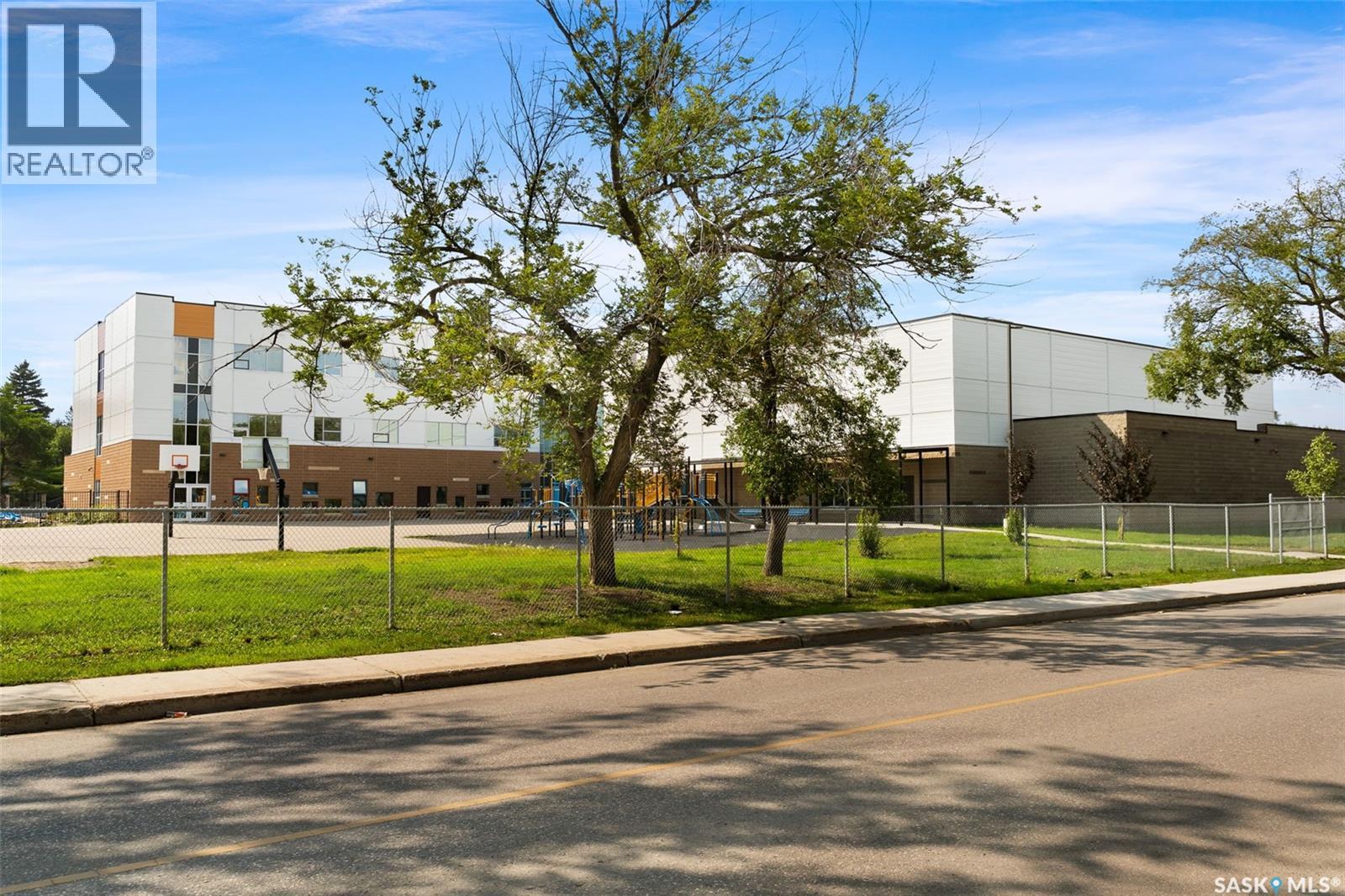 1357 Elphinstone Street, Regina, Saskatchewan  S4T 3M5 - Photo 36 - SK015739