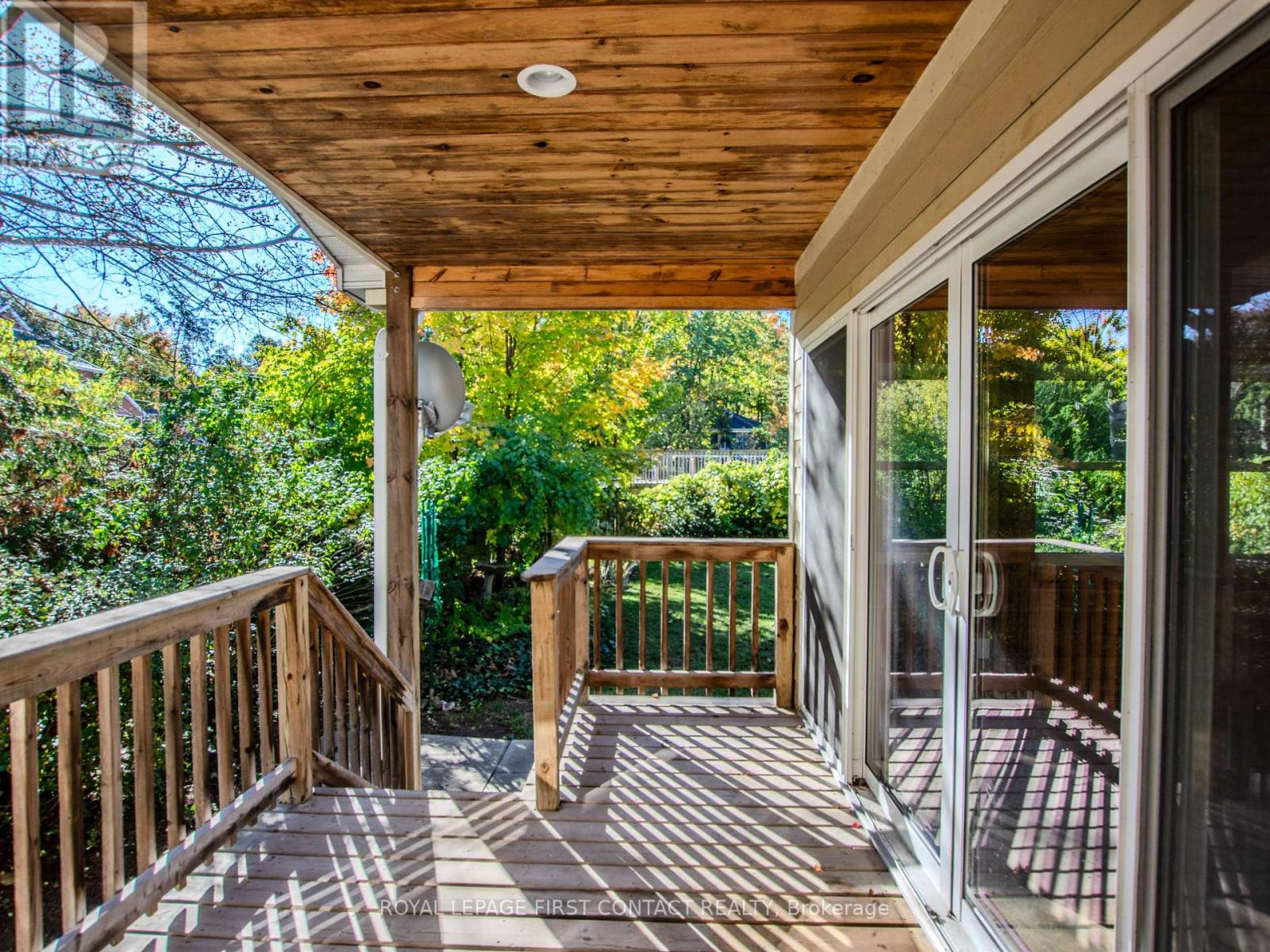 25 Holgate Street, Barrie, Ontario  L4N 2T6 - Photo 20 - S12486413