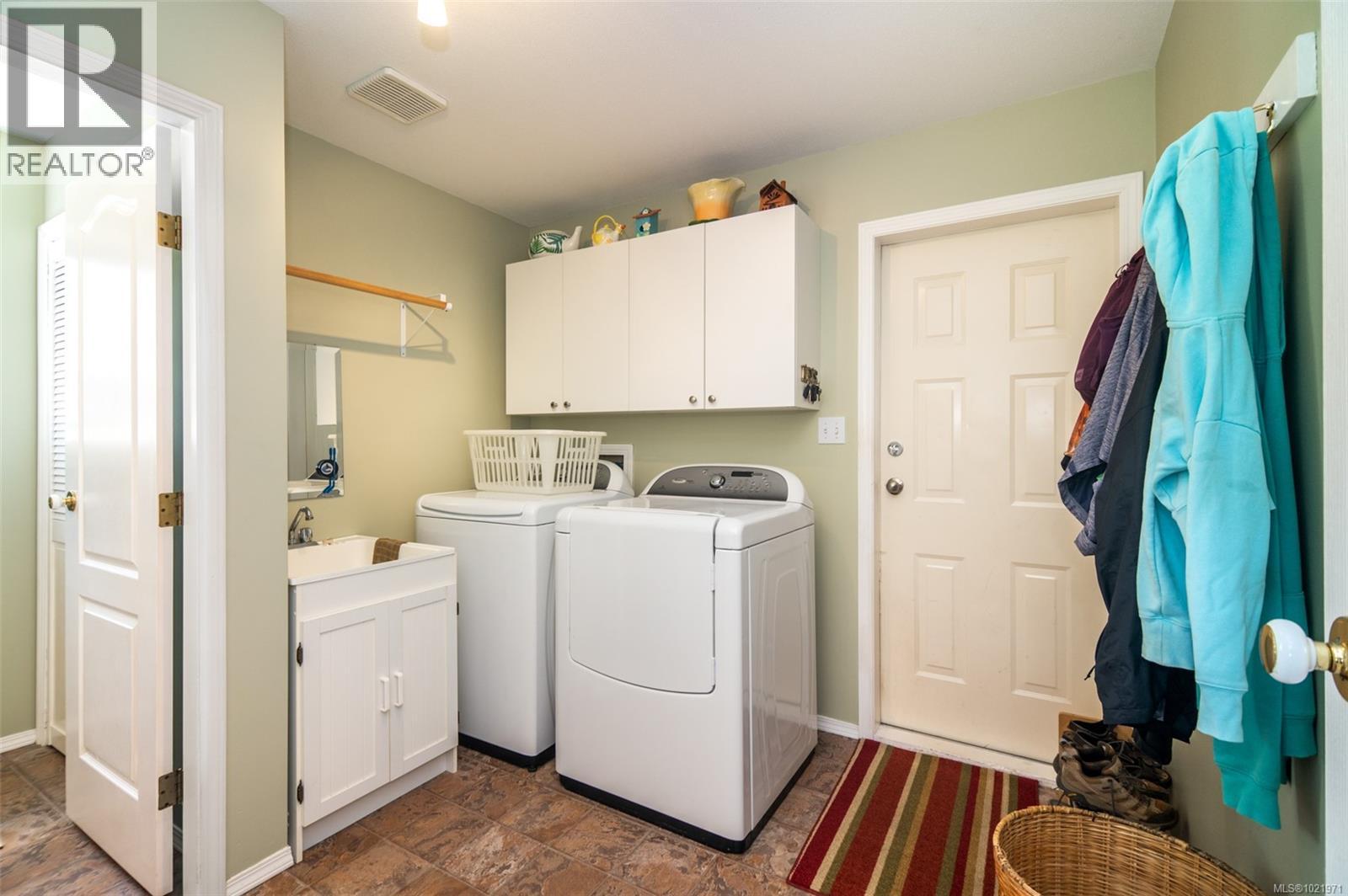 764 Bowen Dr, Campbell River, British Columbia  V9H 1S2 - Photo 15 - 1021971