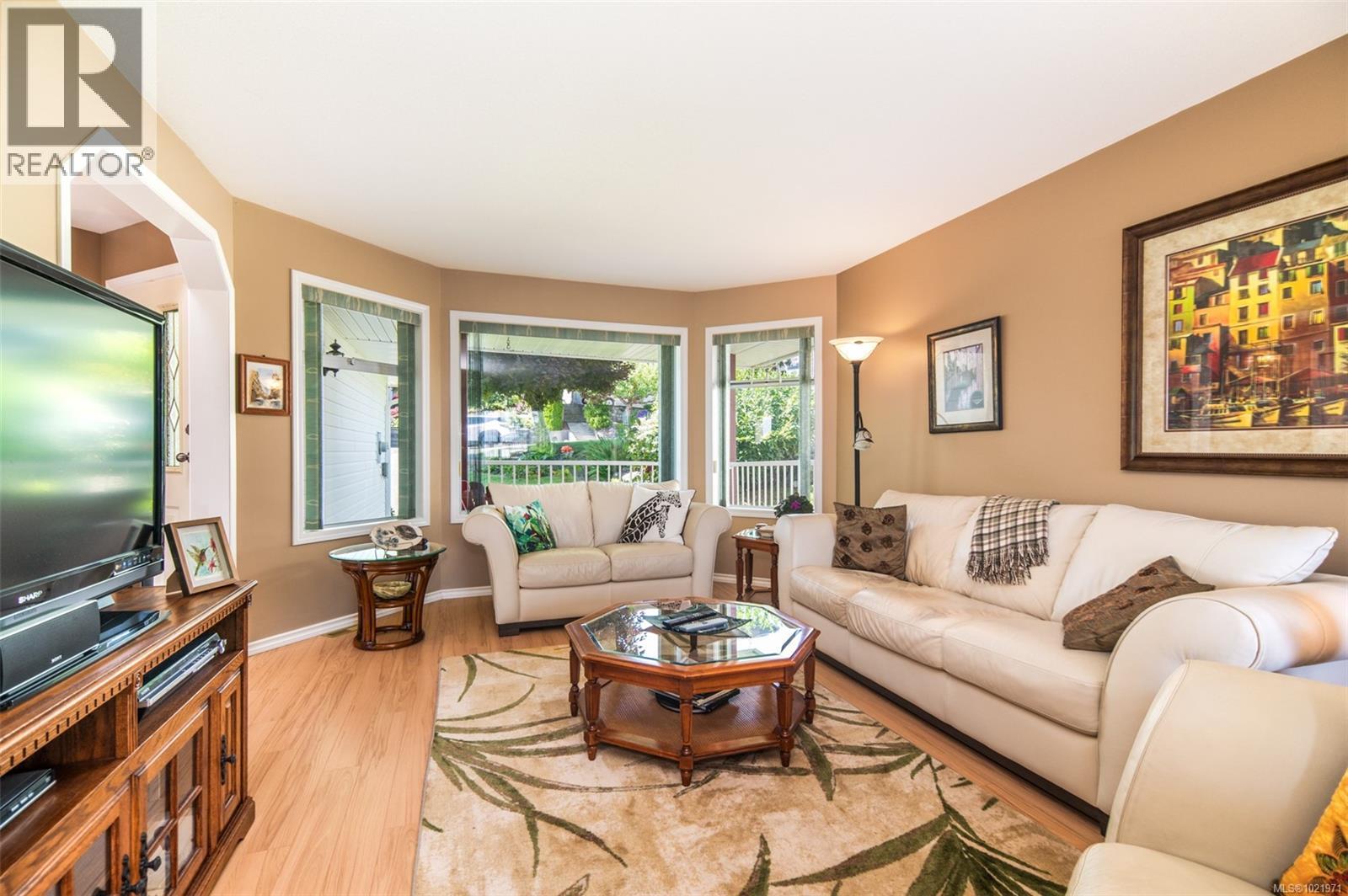 764 Bowen Dr, Campbell River, British Columbia  V9H 1S2 - Photo 4 - 1021971