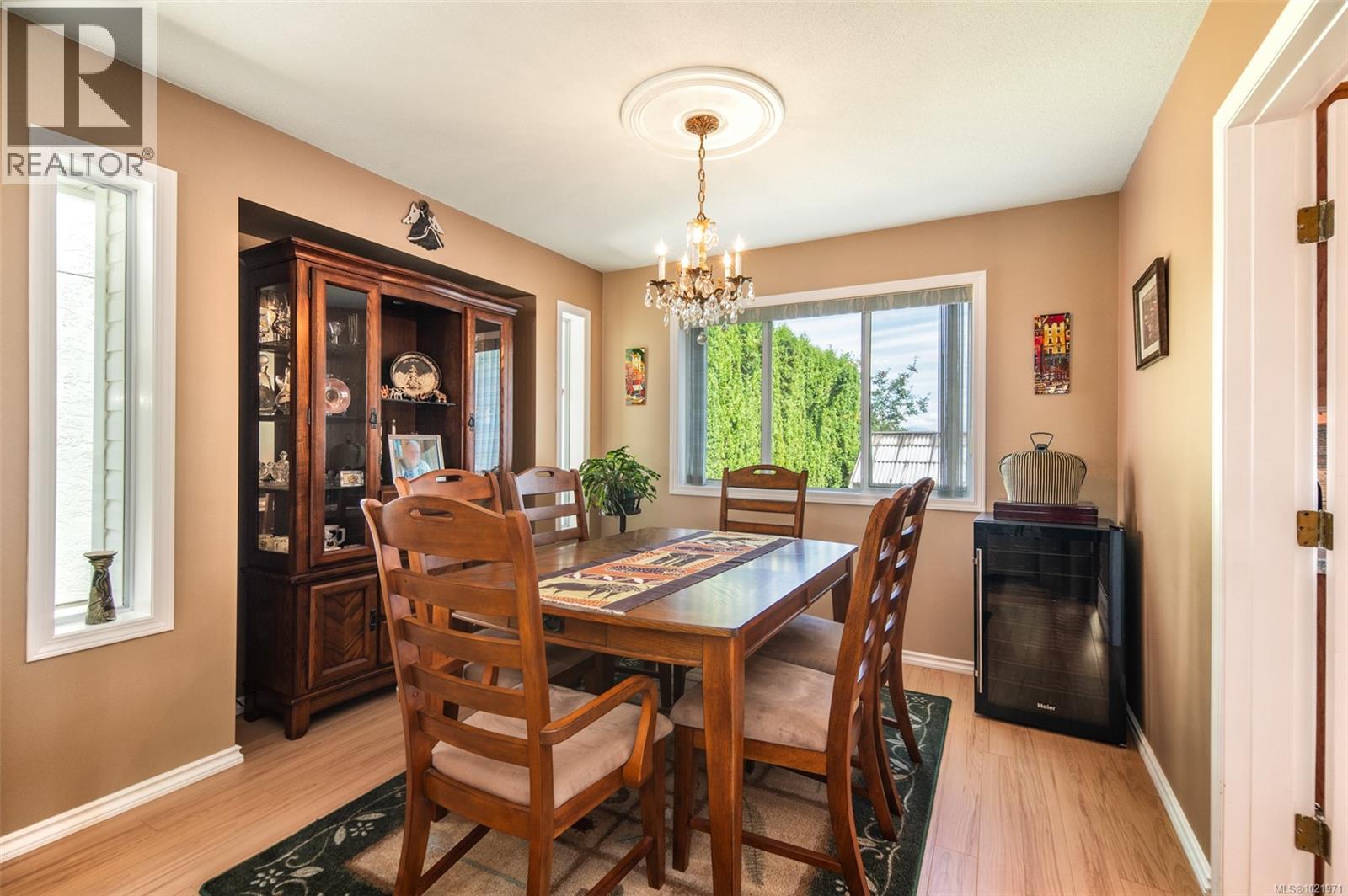 764 Bowen Dr, Campbell River, British Columbia  V9H 1S2 - Photo 7 - 1021971