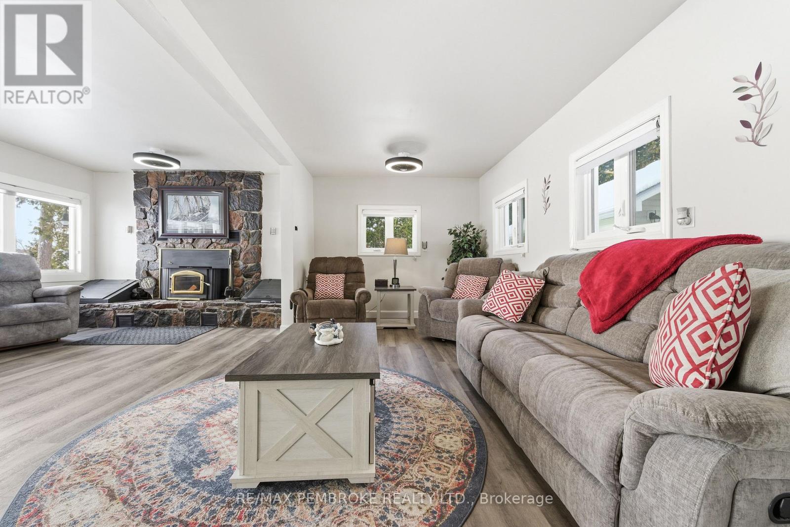 229 Holiday Lane, North Algona Wilberforce, Ontario  K0J 1T0 - Photo 28 - X12637280