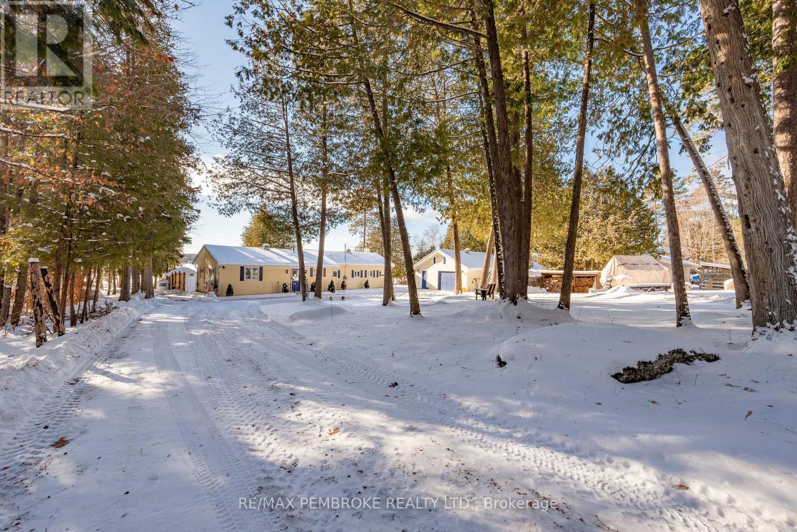229 Holiday Lane, North Algona Wilberforce, Ontario  K0J 1T0 - Photo 6 - X12637280