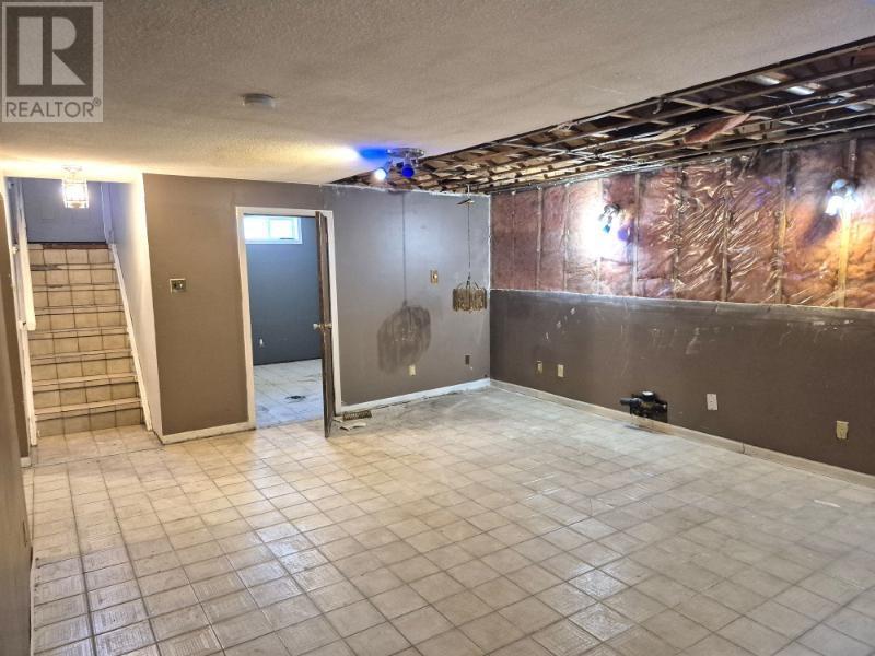 116 Huntington Ct, Thunder Bay, Ontario  P7C 2B4 - Photo 9 - TB253671