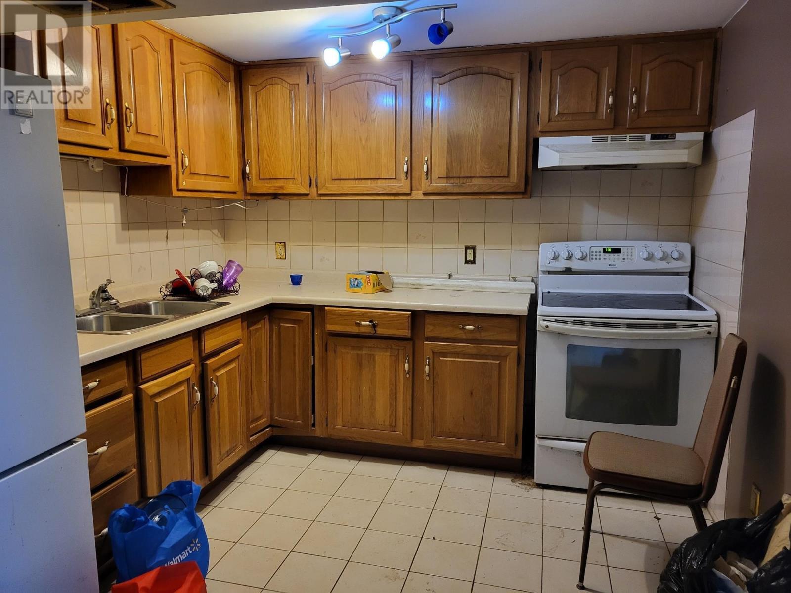 116 Huntington Ct, Thunder Bay, Ontario  P7C 2B4 - Photo 5 - TB253671