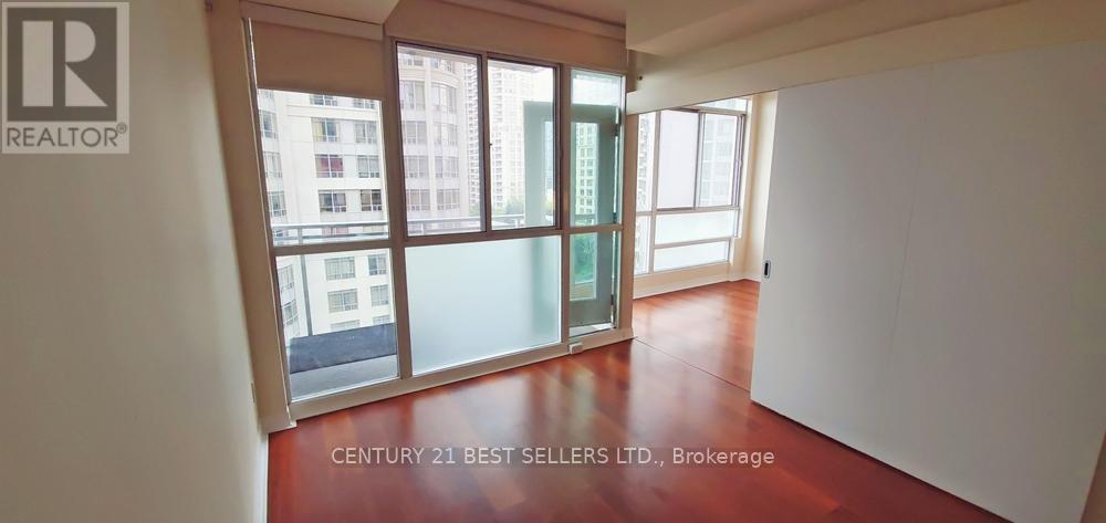 801 - 225 Webb Drive, Mississauga, Ontario  L5B 3Y5 - Photo 15 - W12613526