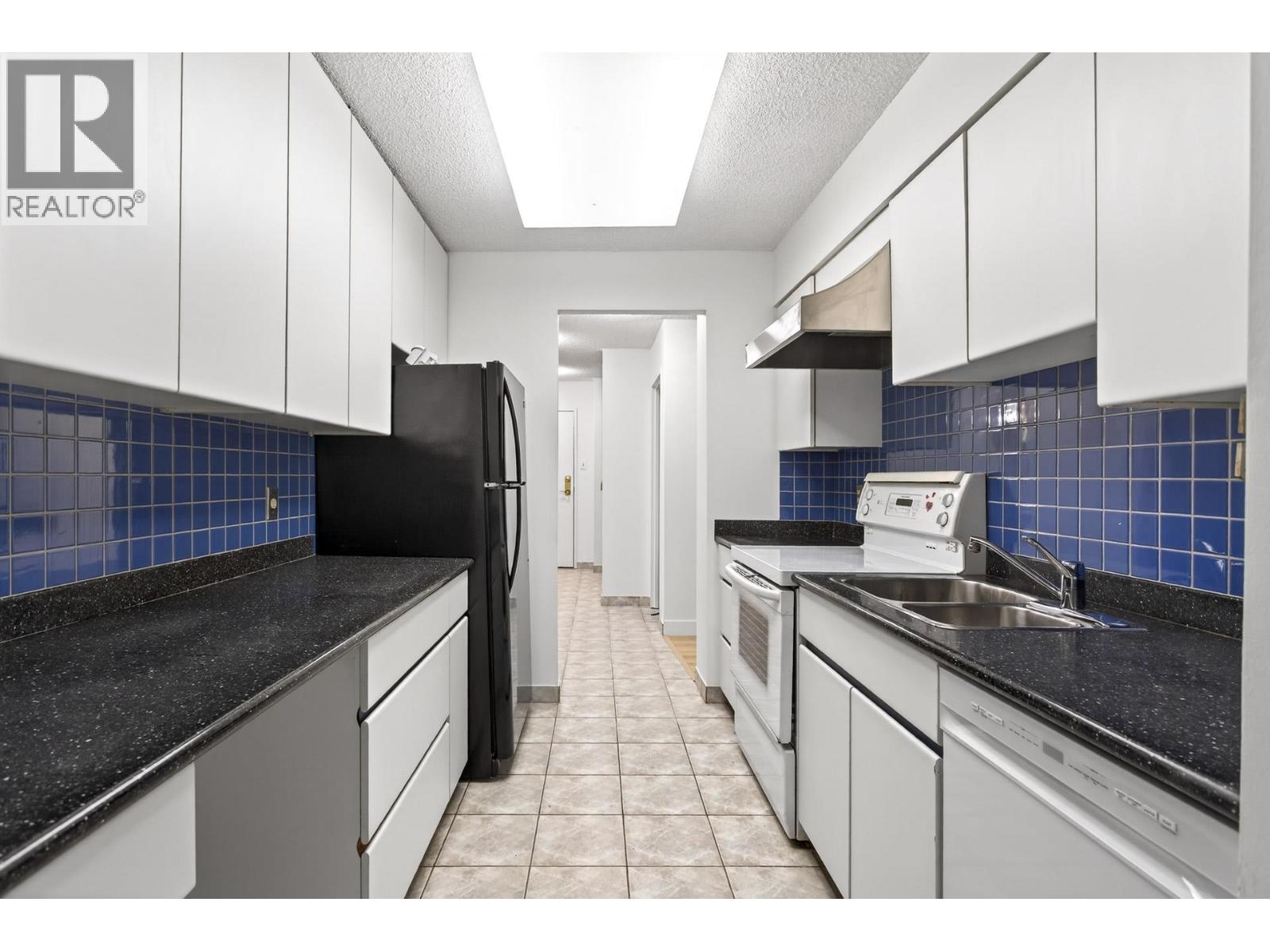 504 2024 Fullerton Avenue, North Vancouver, British Columbia  V7P 3G4 - Photo 21 - R3074145