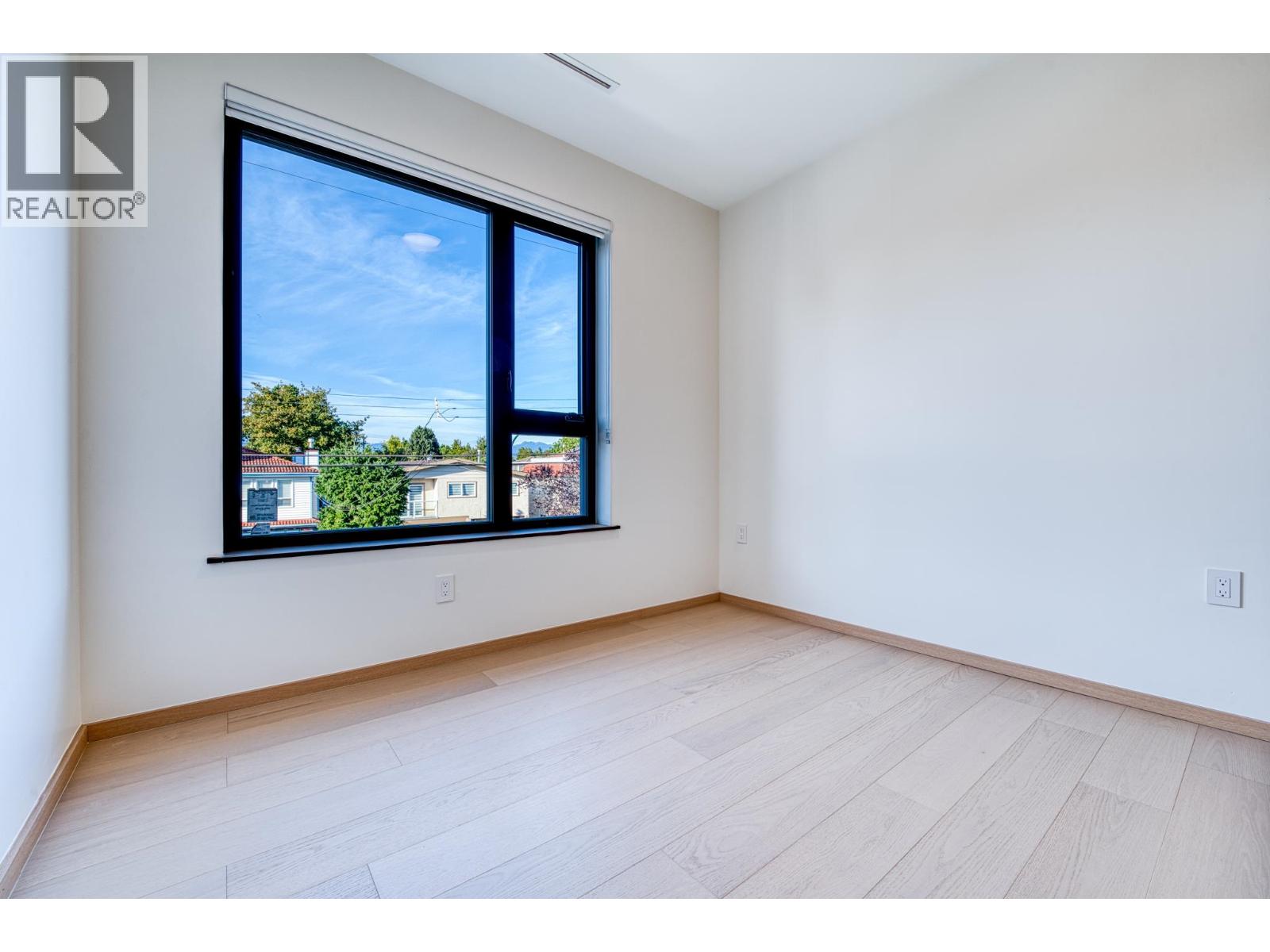 2 968 E 55th Avenue, Vancouver, British Columbia  V5X 1N9 - Photo 21 - R3074152