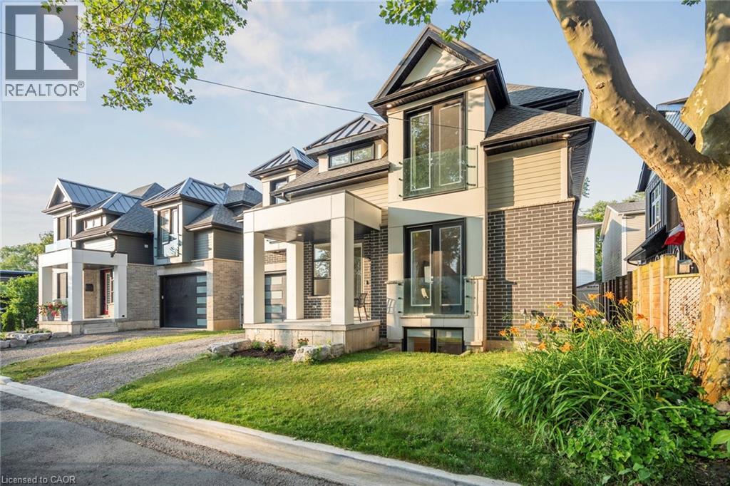 8 Paxton Avenue, St. Catharines, Ontario  L2N 5H8 - Photo 2 - 40794225