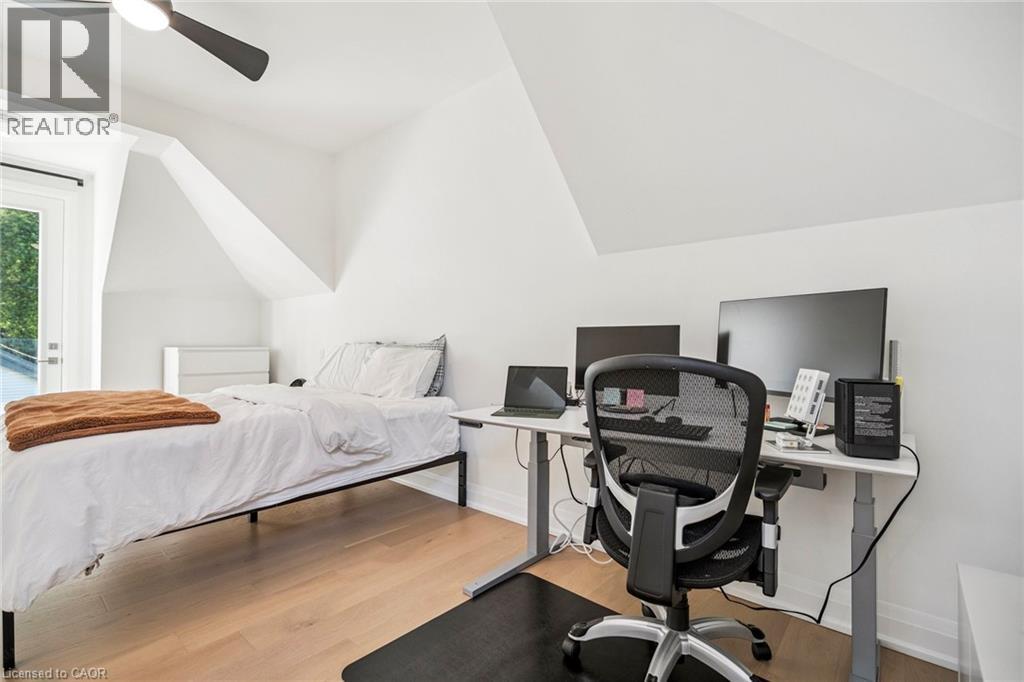 8 Paxton Avenue, St. Catharines, Ontario  L2N 5H8 - Photo 27 - 40794225