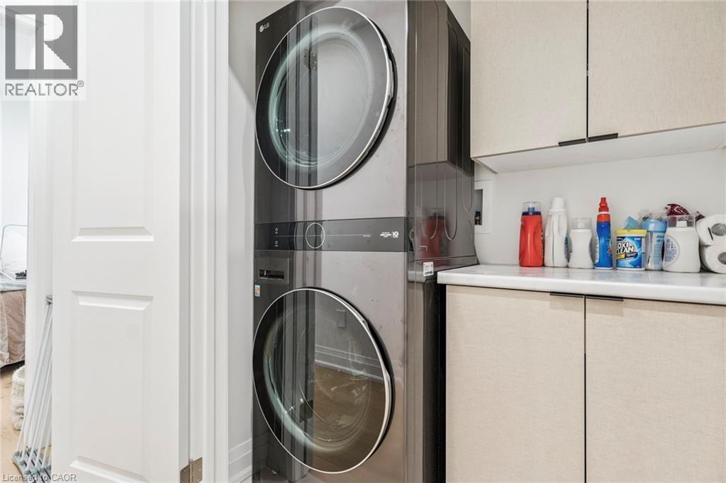 8 Paxton Avenue, St. Catharines, Ontario  L2N 5H8 - Photo 34 - 40794225