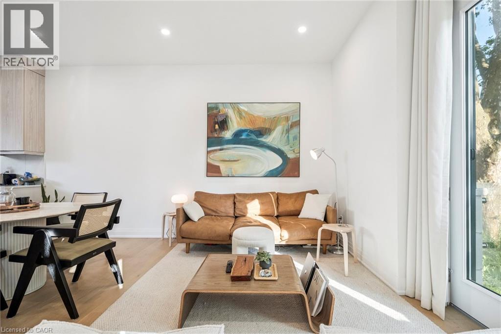 8 Paxton Avenue, St. Catharines, Ontario  L2N 5H8 - Photo 6 - 40794225