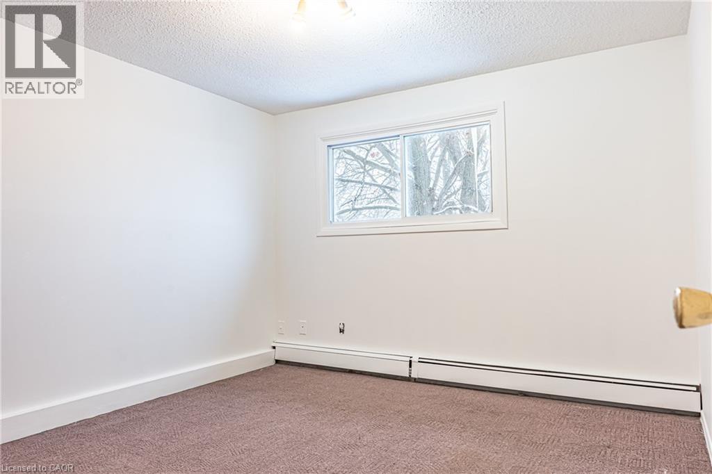 643 Albert Street Unit# 2, Waterloo, Ontario  N2L 3V5 - Photo 16 - 40794074