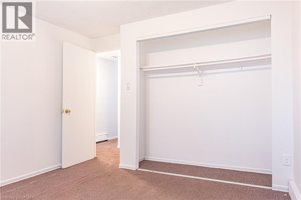 643 Albert Street Unit# 2, Waterloo, Ontario  N2L 3V5 - Photo 17 - 40794074