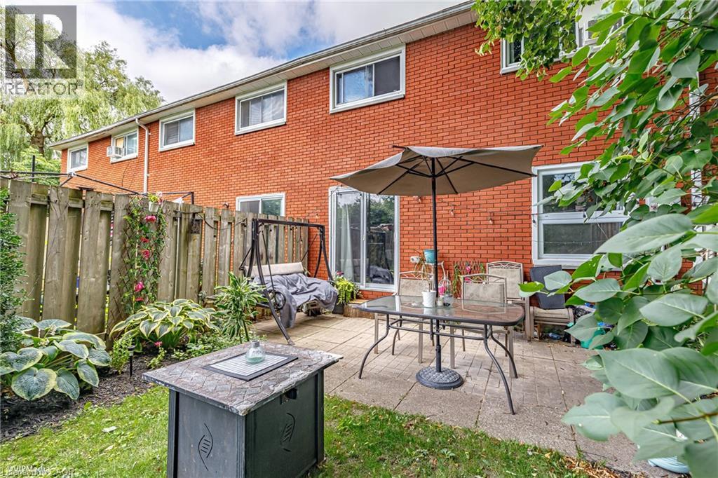 643 Albert Street Unit# 2, Waterloo, Ontario  N2L 3V5 - Photo 25 - 40794074