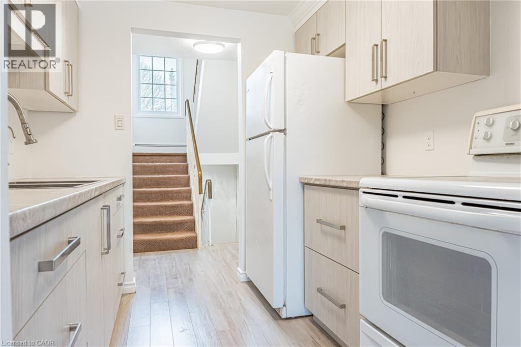 643 Albert Street Unit# 2, Waterloo, Ontario  N2L 3V5 - Photo 8 - 40794074