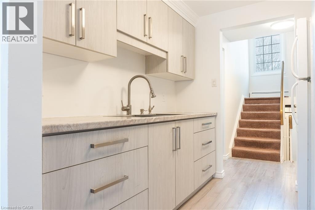 643 Albert Street Unit# 2, Waterloo, Ontario  N2L 3V5 - Photo 9 - 40794074